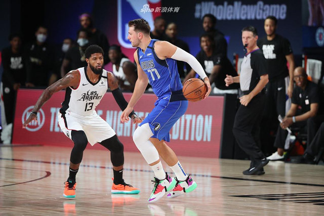 奋的体育新 奋的体育新